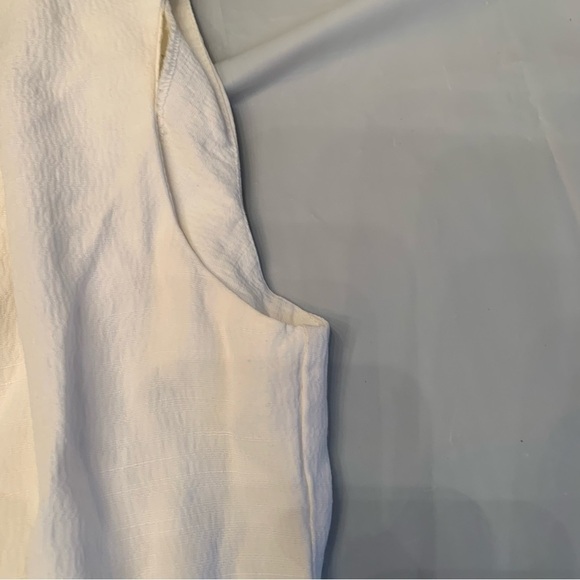 Vintage woman’s long white button  up dress with gold accent buttons sleeveless - Picture 9 of 13